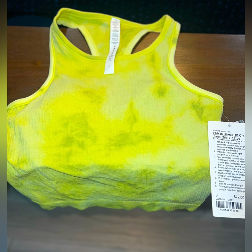 Lululemon racerback tank size 6 (marble wasabi)